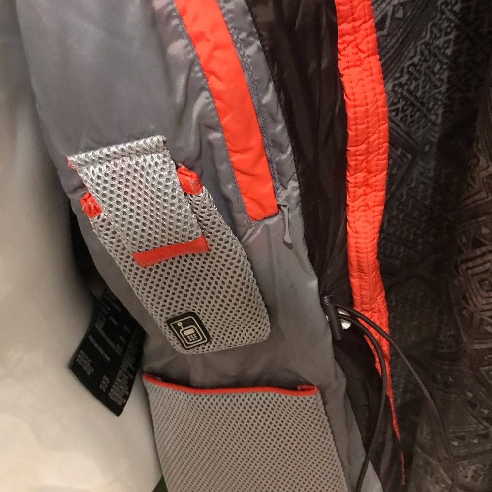 Designer winter Jacket - Picture 7 of 8